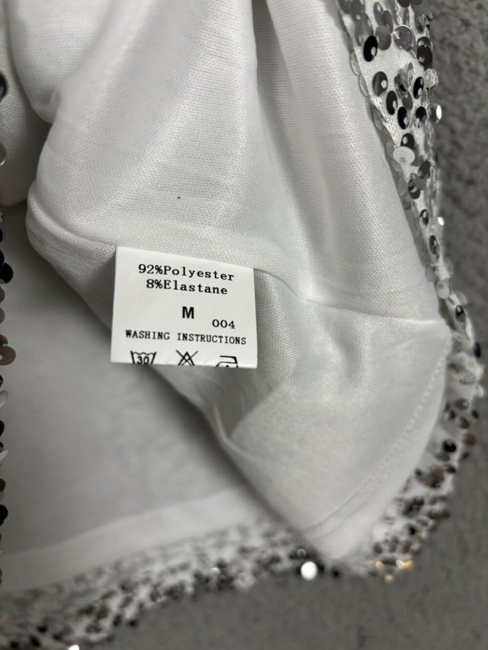 Miyieonz Women's Sequin Lace V -Neck Tank Top White & Silver Size Med NWT's. - Picture 7 of 8